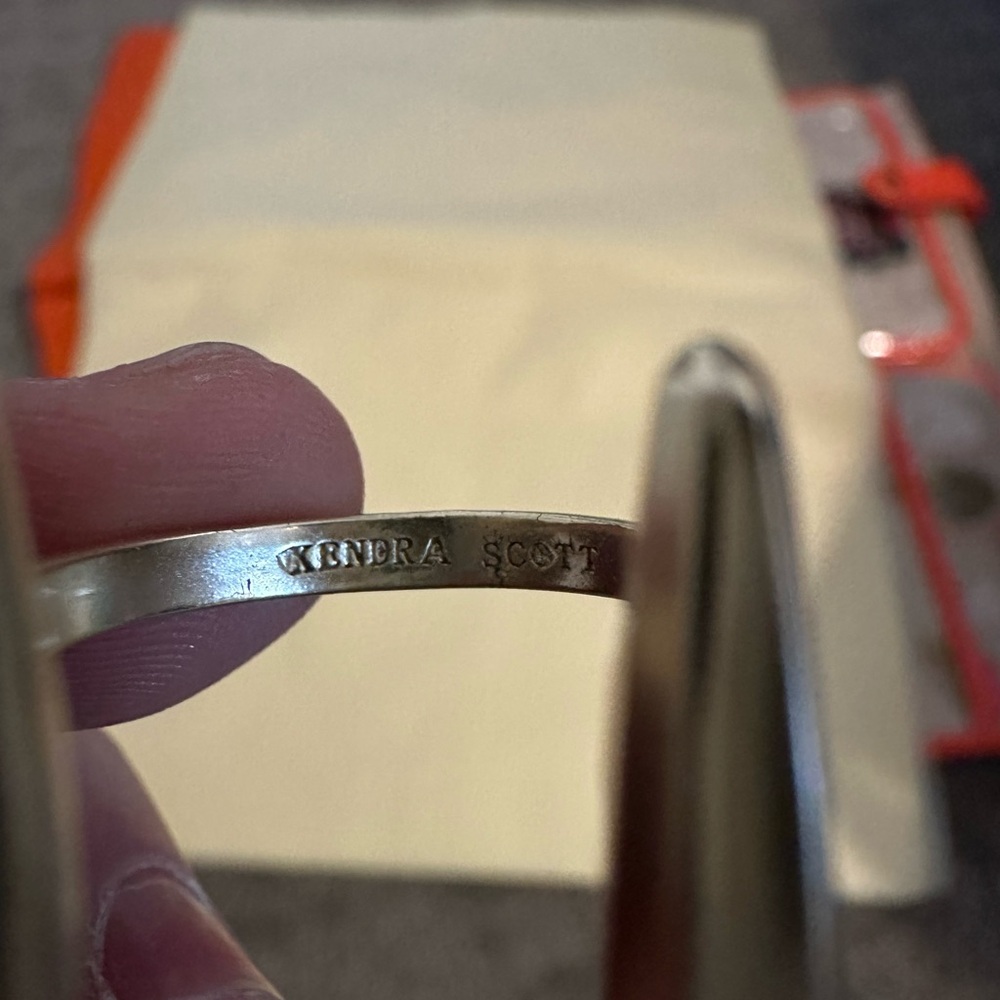 Kendra Scott Aussie Open Ring - Picture 5 of 6